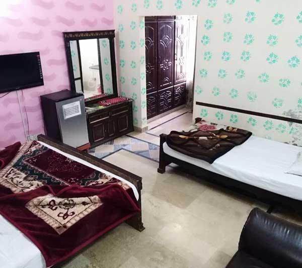 Butt Lodges 4 Islamabad Bagian luar foto